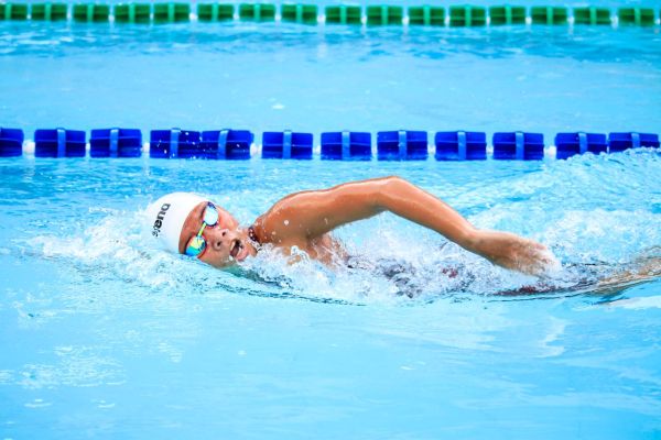 Elevate your swimming game: ultimate dryland fitness routines for competitive athletes!