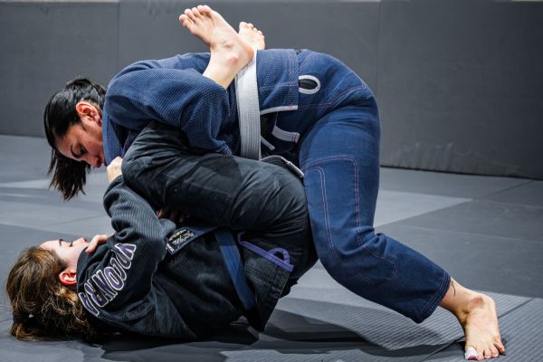 Maximize your wrestling skills: the benefits of integrating brazilian jiu-jitsu cross-training in the uk